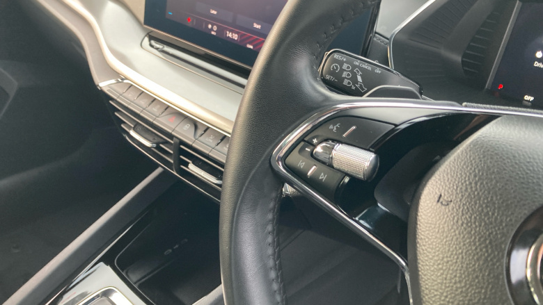 Skoda Octavia 1.4 TSI iV SE Technology DSG 5dr Estate